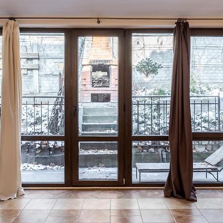 إلفيف Mangal And Terrace In Center Apartment المظهر الخارجي الصورة