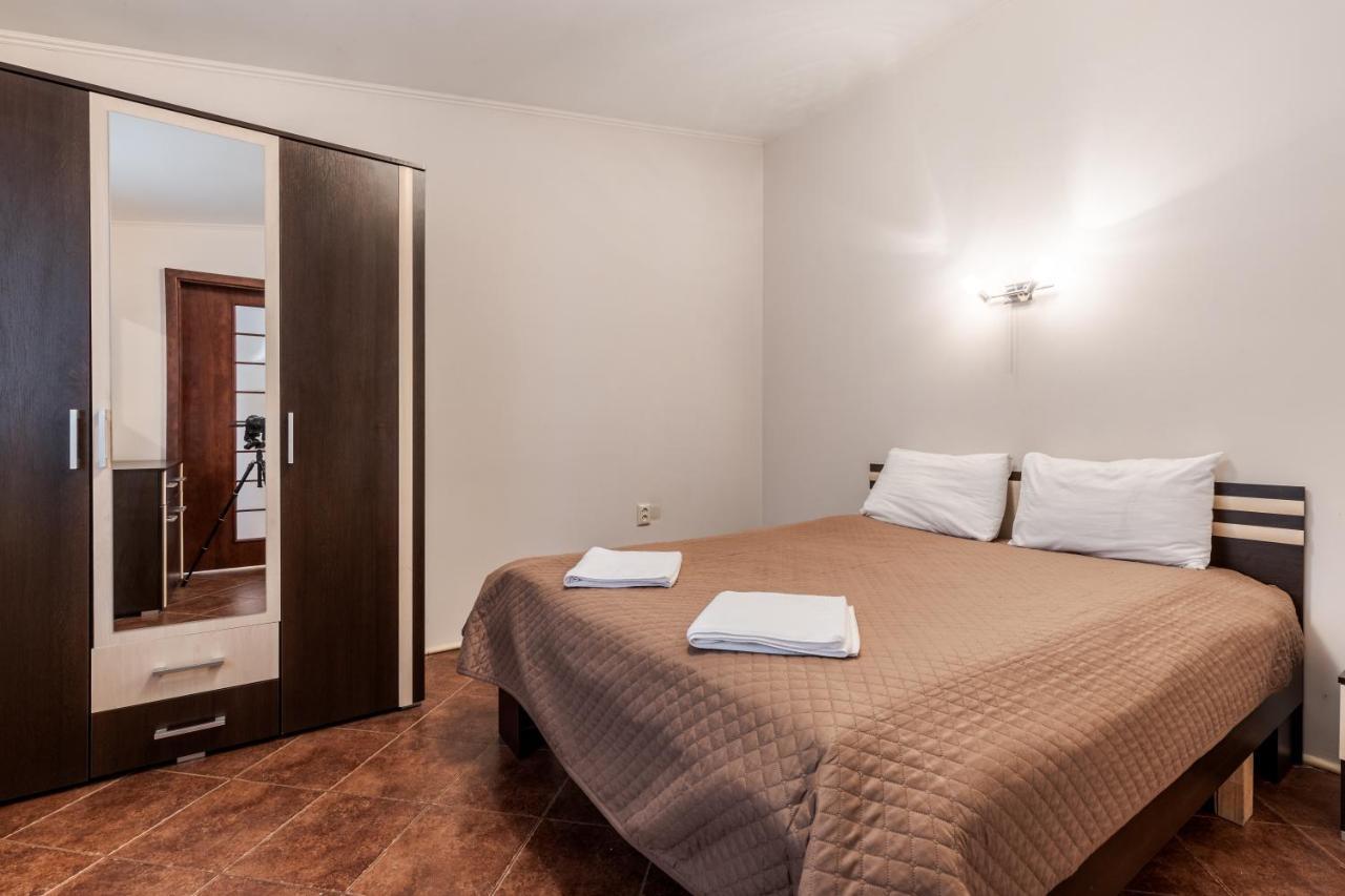 إلفيف Mangal And Terrace In Center Apartment المظهر الخارجي الصورة