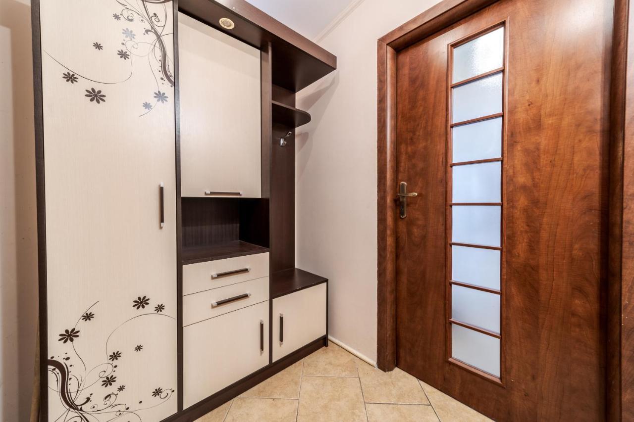 إلفيف Mangal And Terrace In Center Apartment المظهر الخارجي الصورة